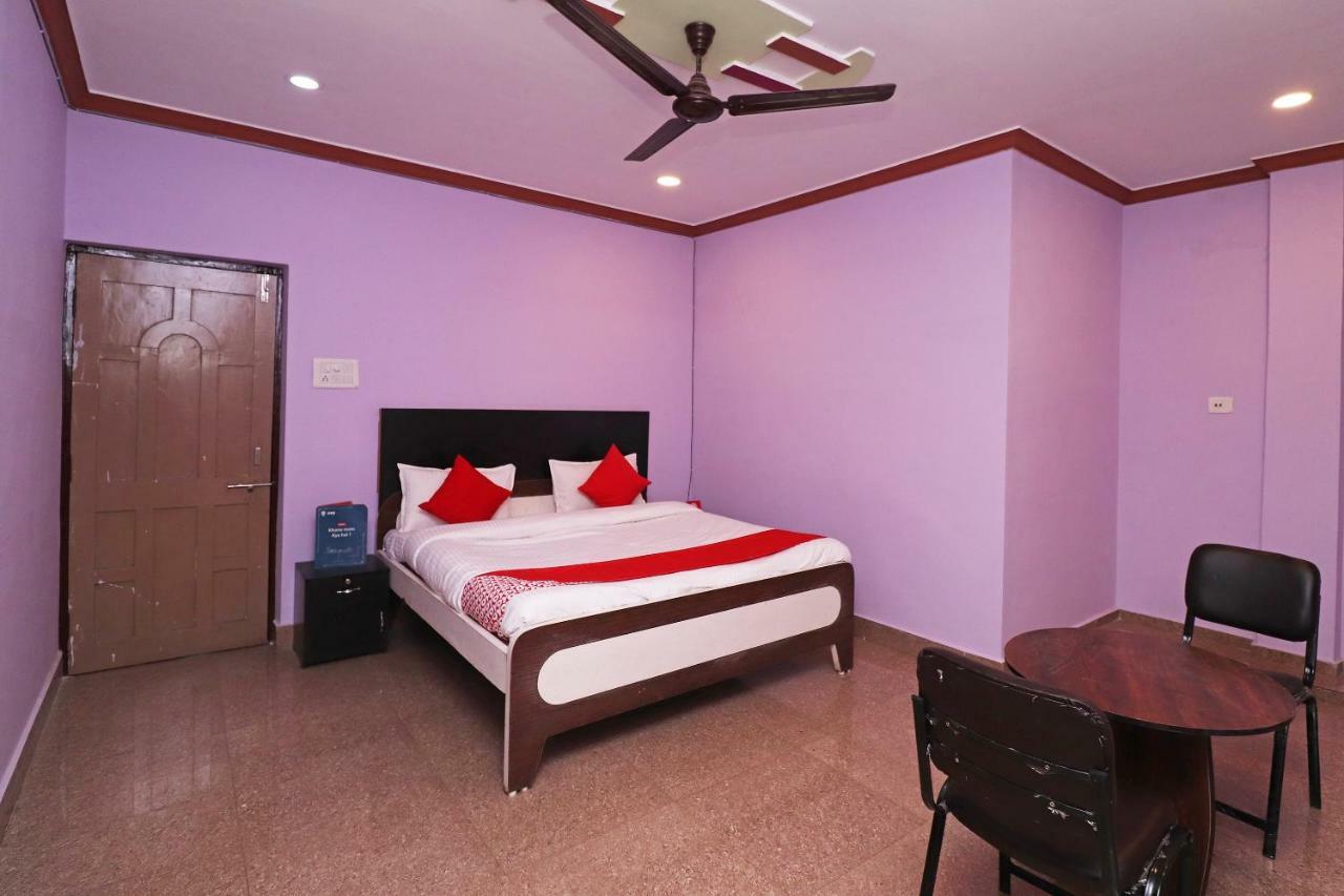 Oyo 31112 Hotel Abhinandan Palace Rāipur Eksteriør bilde