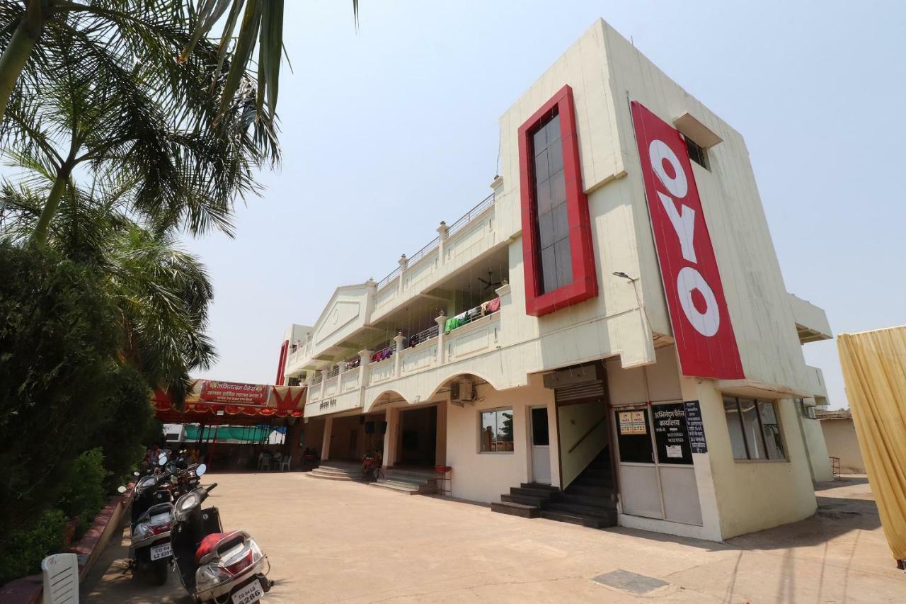 Oyo 31112 Hotel Abhinandan Palace Rāipur Eksteriør bilde